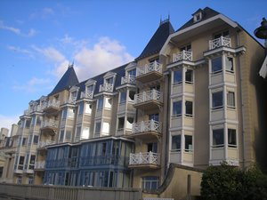 Grand Hotel des Thermes — корпус